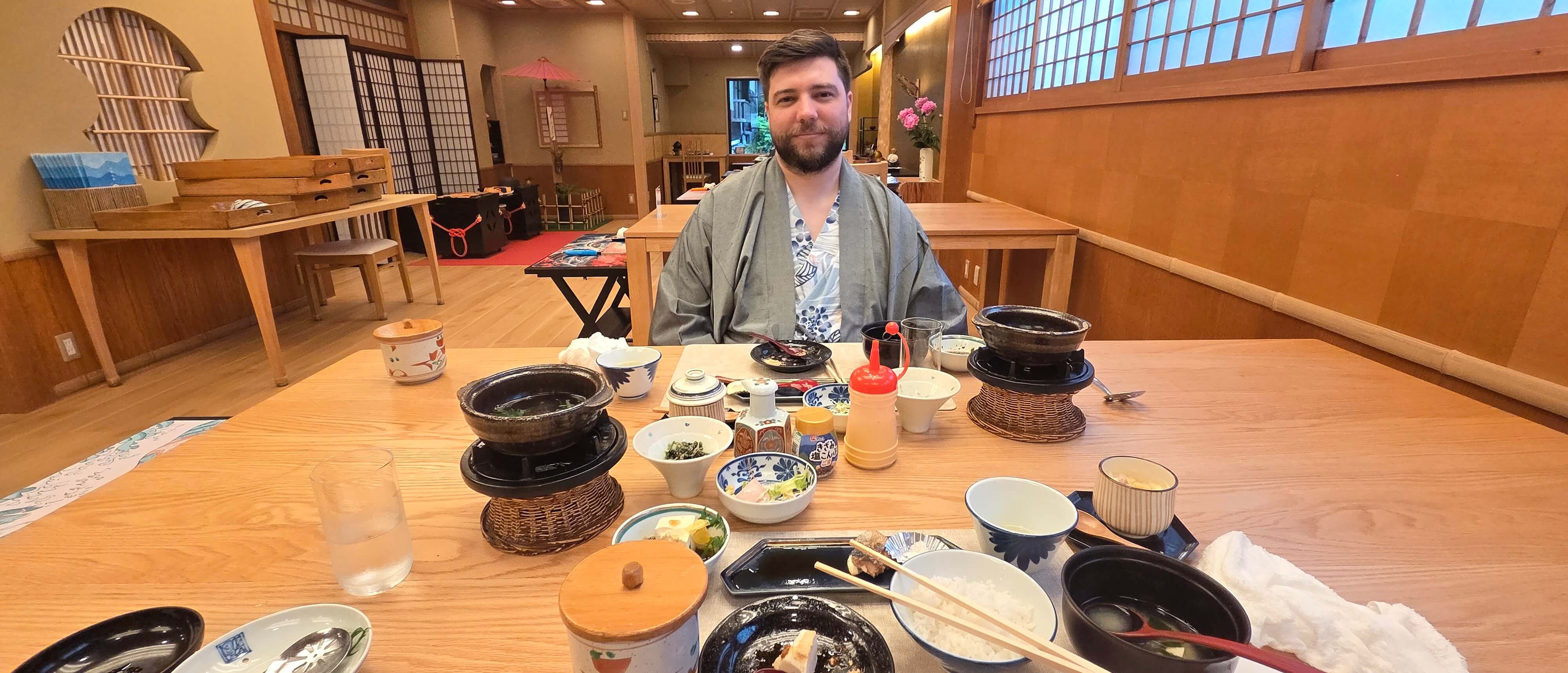 /images/Kyoto%201/kinosaki%20dejeuner.jpg