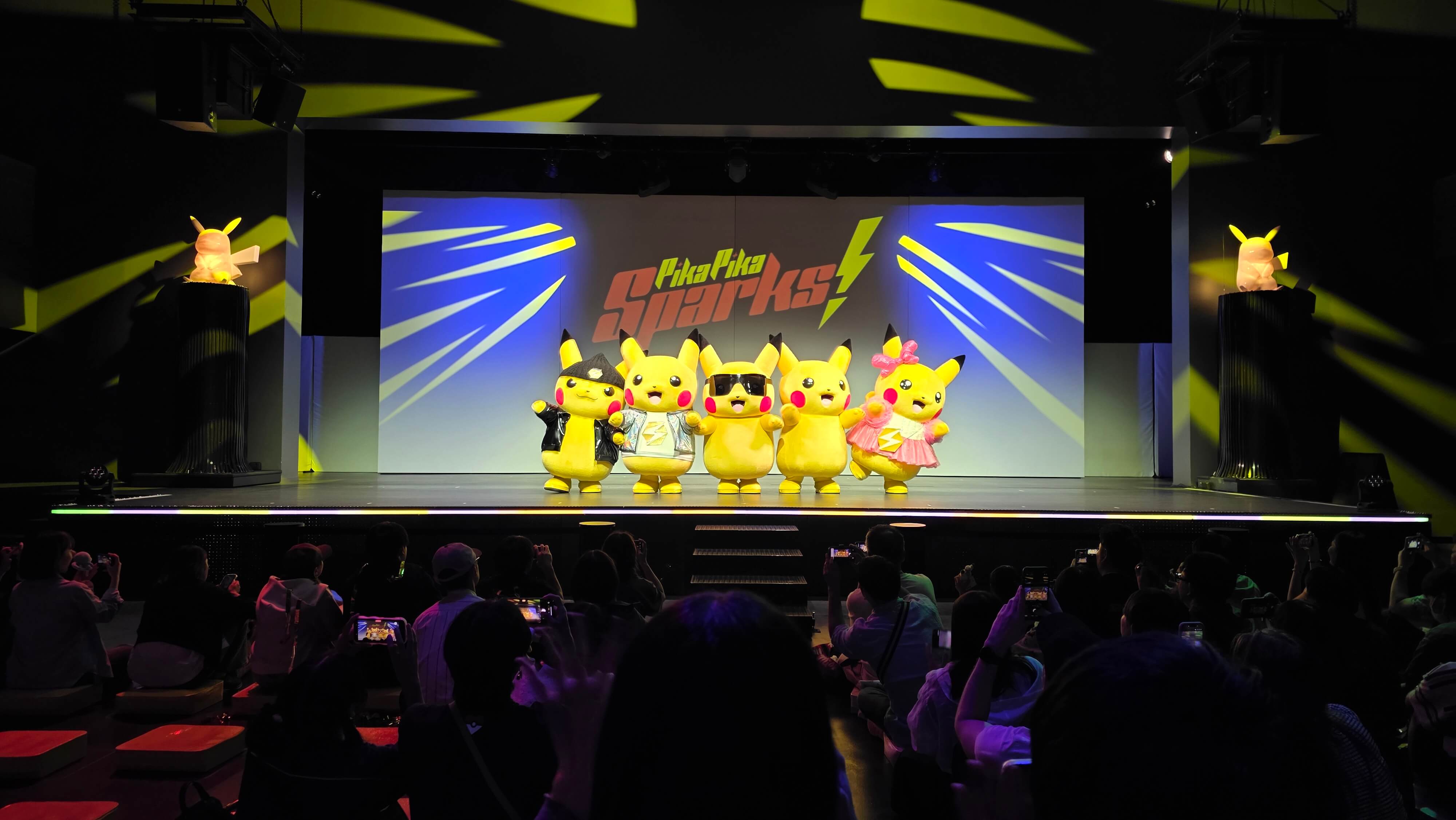 /images/Tokyo/Tokyo%20Pokepark/pika%20pika%20spark.jpg