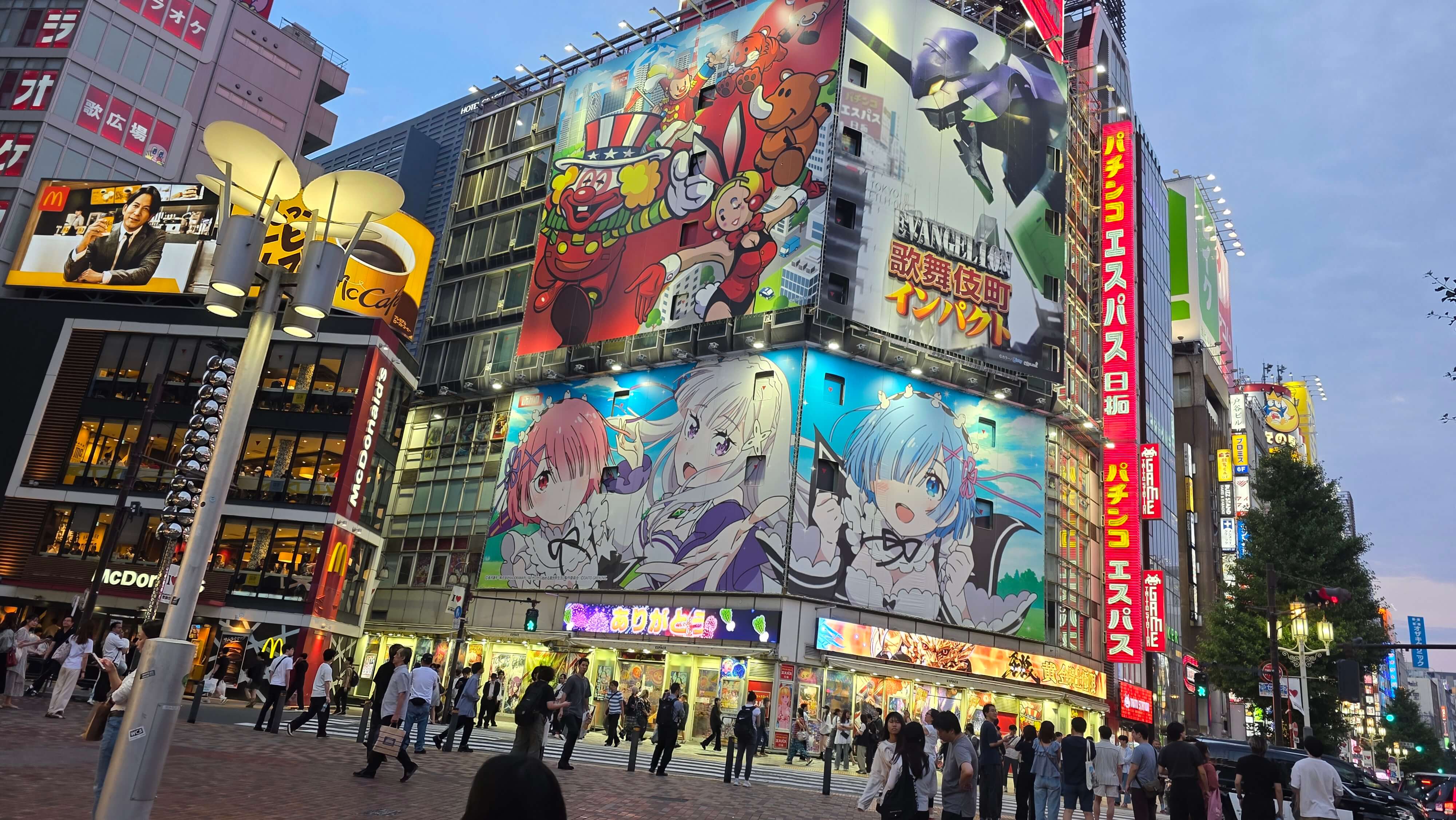 /images/Tokyo/Tokyo%20Shinjuku%203/Shinjuku%20soir.jpg