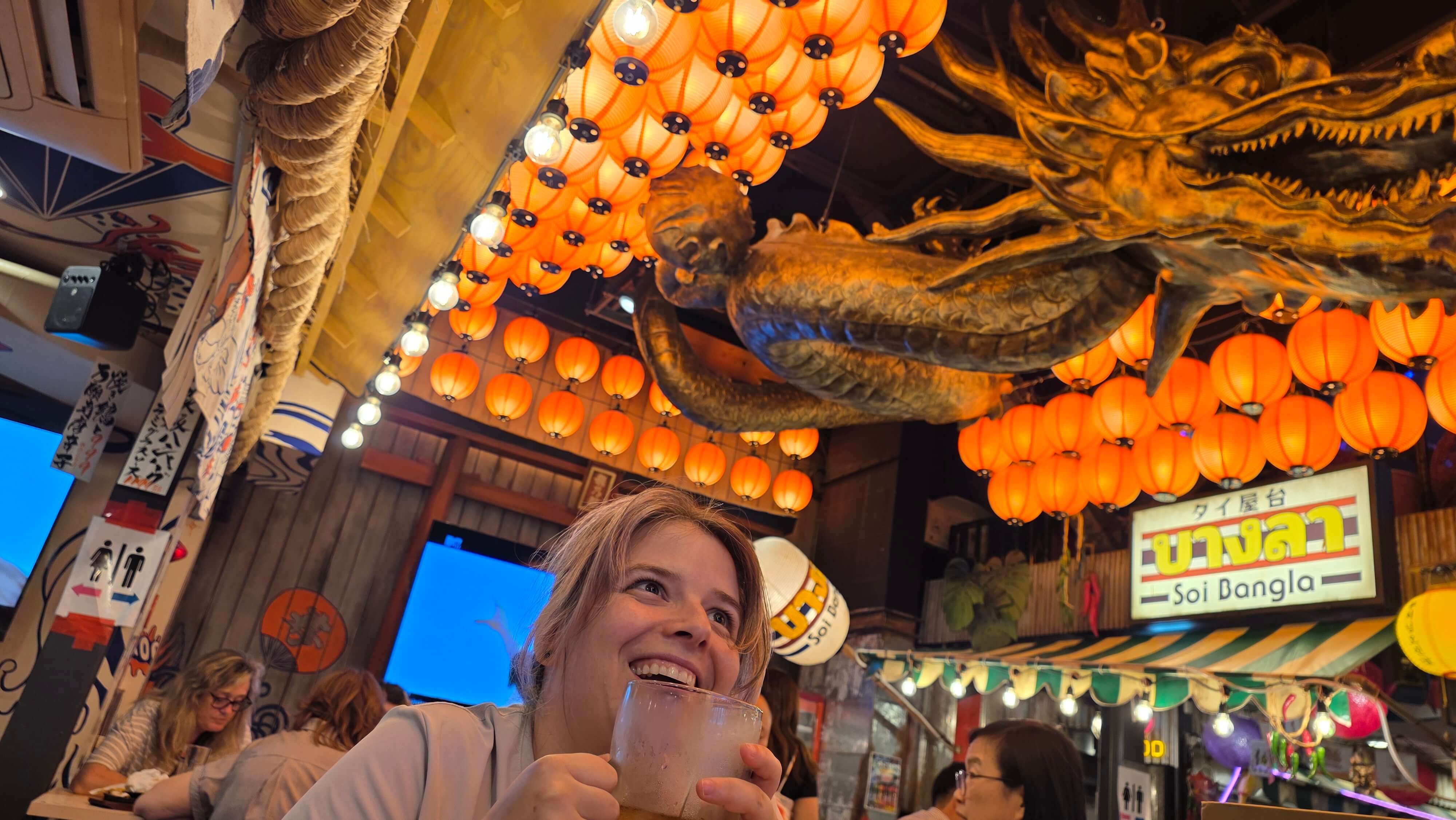 /images/Tokyo/Tokyo%20Shinjuku%204/izakaya%20soir.jpg /images/Tokyo/Tokyo%20Shinjuku%204/izakaya%20soir.jpg
