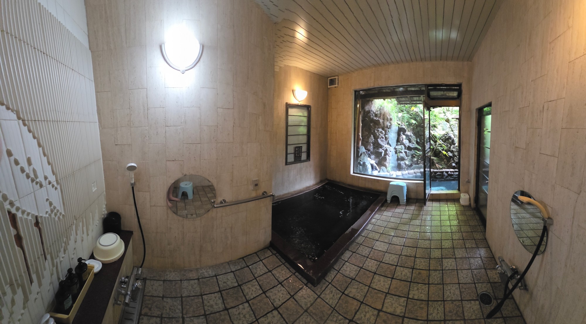 /images/kinosaki%202/onsen%20privé%202.jpg