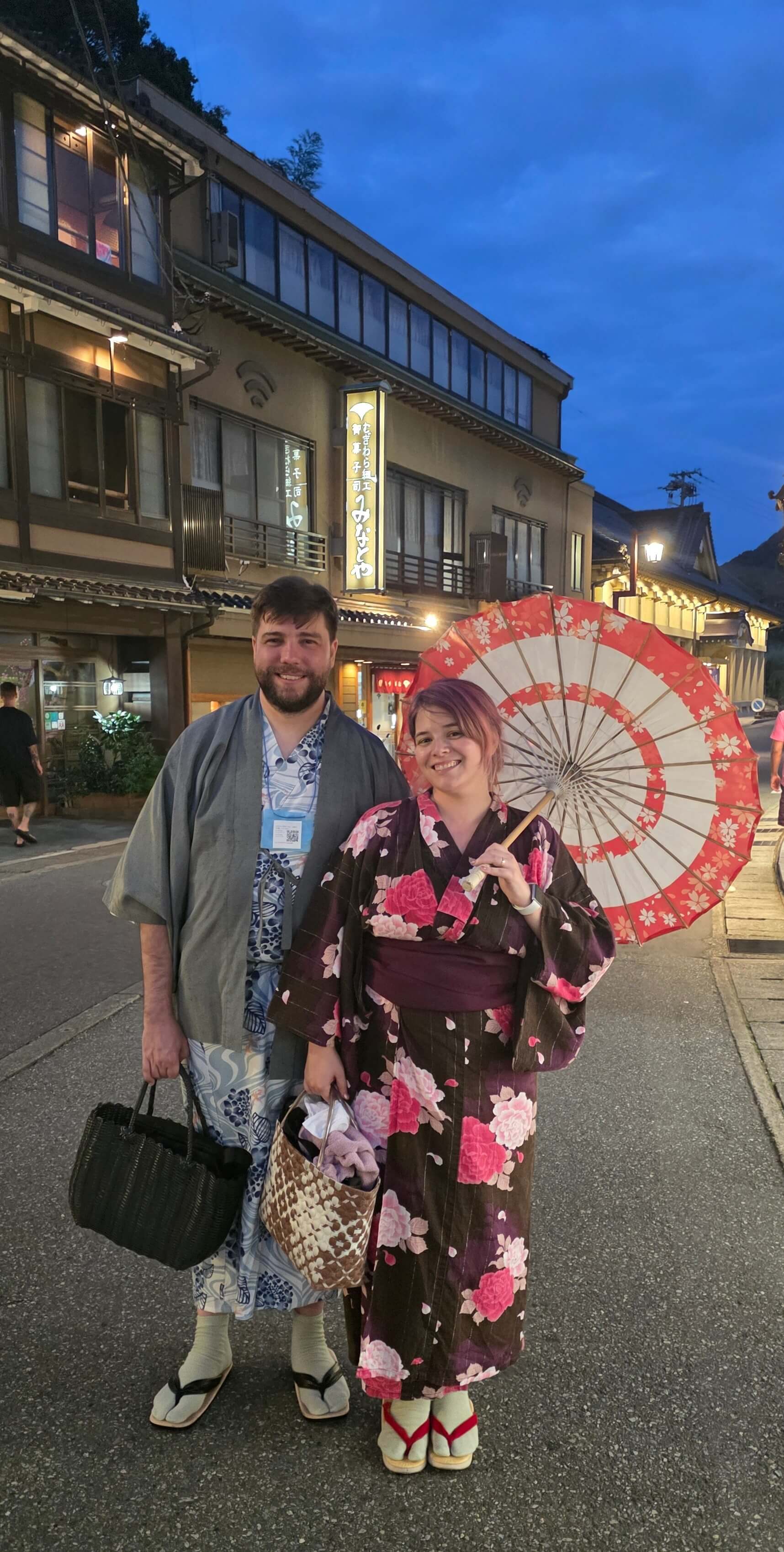 /images/kinosaki%202/yukata%202.jpg